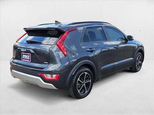 2023 Kia Niro EX