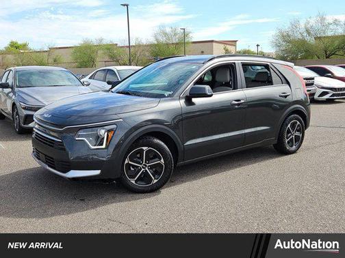 2023 Kia Niro EX