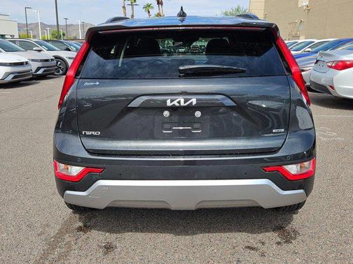 2023 Kia Niro EX