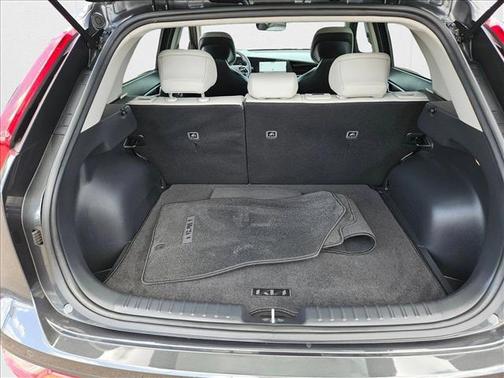 2023 Kia Niro EX