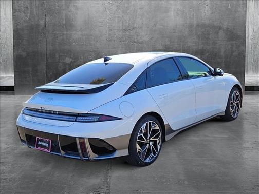 2025 Hyundai IONIQ 6 Limited