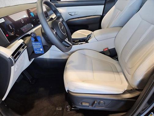 Phantom Black 2026 Hyundai TUCSON SEL