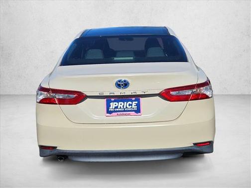 2018 Toyota Camry Hybrid LE