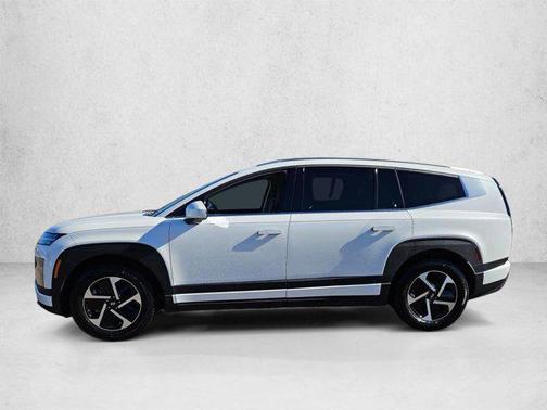 Snow White Pearl 2026 Hyundai IONIQ 9 SE