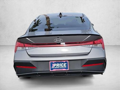 2025 Hyundai ELANTRA HEV SEL Sport