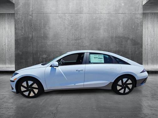 2025 Hyundai IONIQ 6 SE