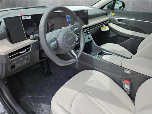 2025 Hyundai SONATA Hybrid SE