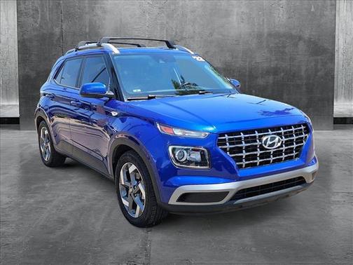 2022 Hyundai VENUE SEL