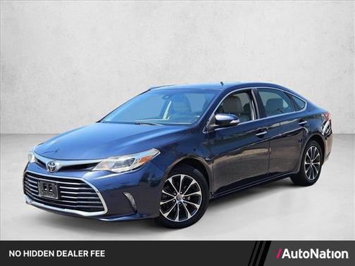 Parisian Night Pearl 2017 Toyota Avalon XLE Premium