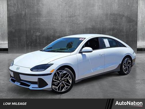 2025 Hyundai IONIQ 6 SEL