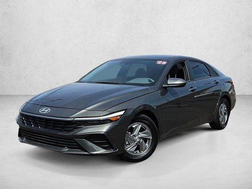 Amazon Gray 2025 Hyundai ELANTRA SE