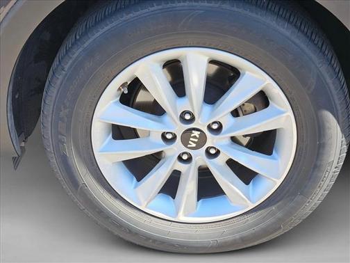 Platinum Graphite 2019 Kia Sorento LX