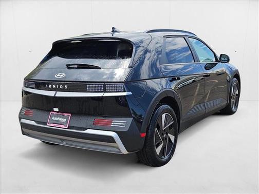 2025 Hyundai IONIQ 5 SEL