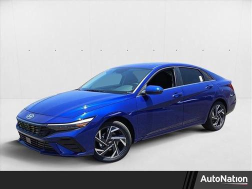 2025 Hyundai ELANTRA Limited
