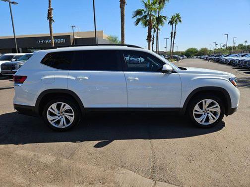 2023 Volkswagen Atlas 2.0T SE w/Technology