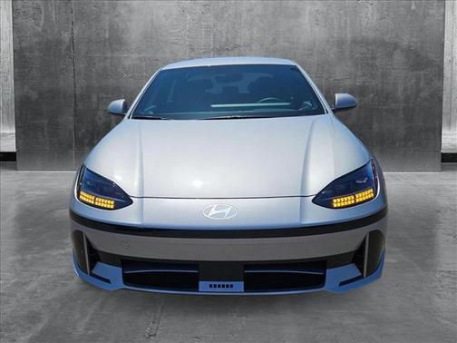 2025 Hyundai IONIQ 6 SE