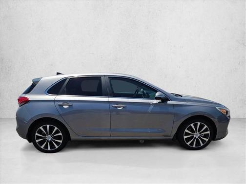 Fluid Metal 2020 Hyundai Elantra GT Base
