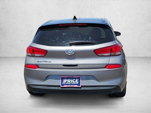 Fluid Metal 2020 Hyundai Elantra GT Base