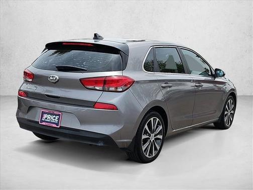 Fluid Metal 2020 Hyundai Elantra GT Base