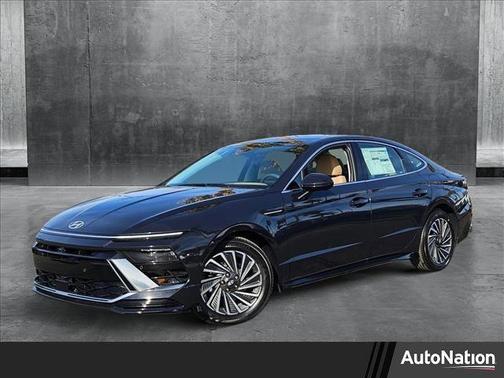 2025 Hyundai SONATA Hybrid Limited