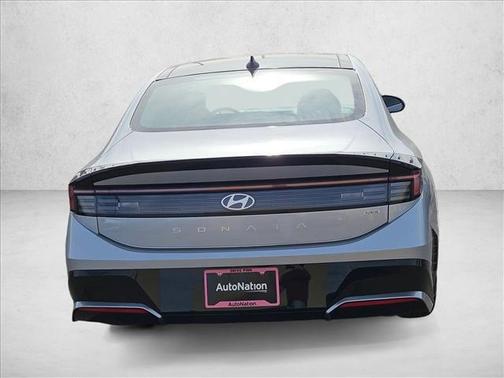 2026 Hyundai SONATA Hybrid SE