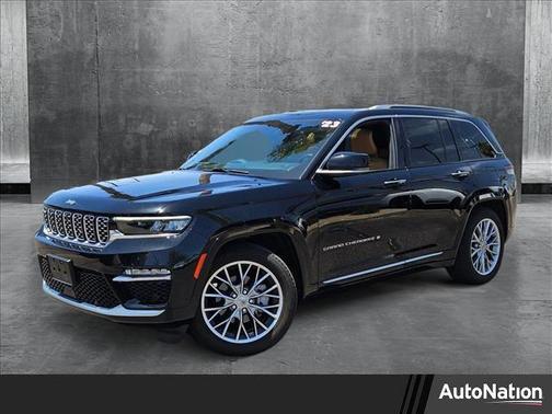 2023 Jeep Grand Cherokee Summit
