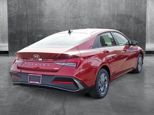 2025 Hyundai ELANTRA HEV Blue