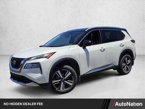 Pearl White Tricoat/Super Black 2023 Nissan Rogue Platinum