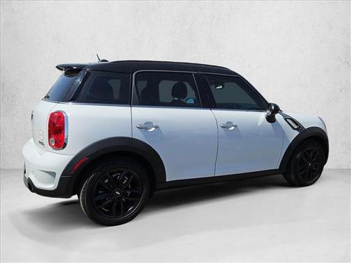 2011 MINI Cooper S Countryman Base