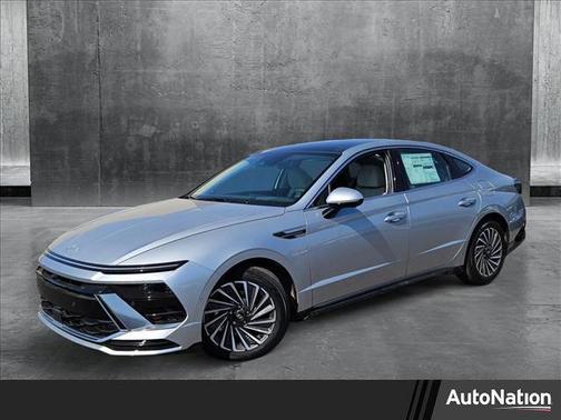 2025 Hyundai SONATA Hybrid Limited