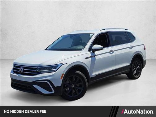 Pure White 2024 Volkswagen Tiguan 2.0T SE
