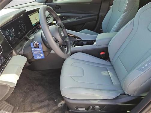 2026 Hyundai ELANTRA HEV Limited