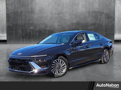 2025 Hyundai SONATA Hybrid Limited