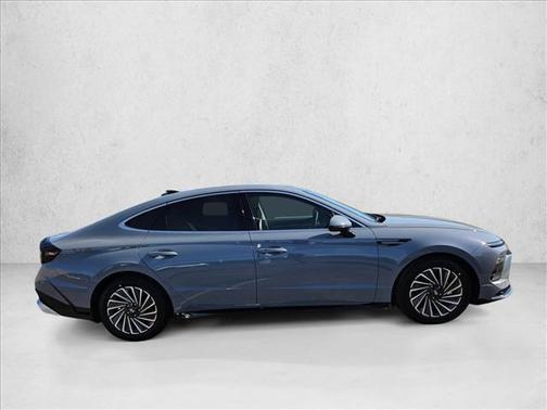 2026 Hyundai SONATA Hybrid SE