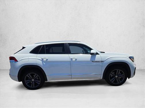 White 2021 Volkswagen Atlas Cross Sport 3.6L V6 SE w/Technology R-Line