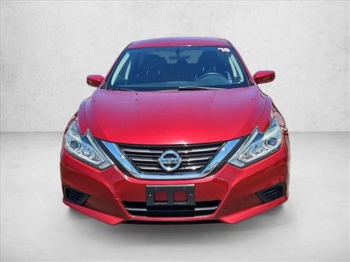 Scarlet Ember 2018 Nissan Altima 2.5 S