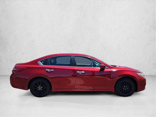 Scarlet Ember 2018 Nissan Altima 2.5 S