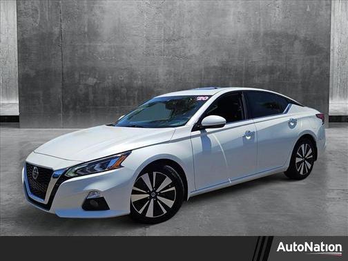 2020 Nissan Altima 2.5 SV