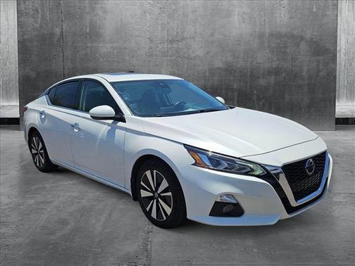 2020 Nissan Altima 2.5 SV