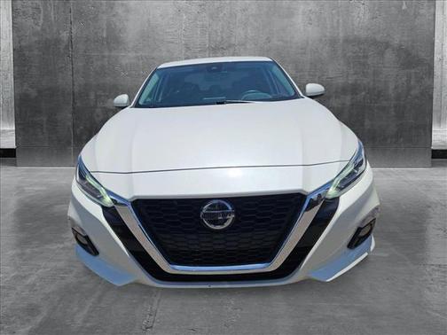 2020 Nissan Altima 2.5 SV