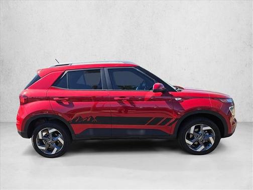 2023 Hyundai VENUE Limited