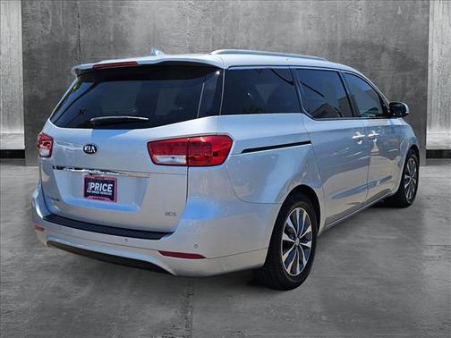 2016 Kia Sedona SX