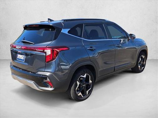 2025 Kia Seltos EX