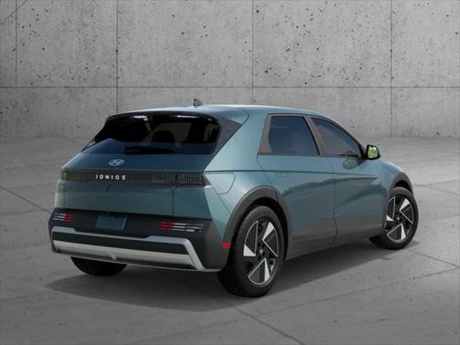 2025 Hyundai IONIQ 5 SE