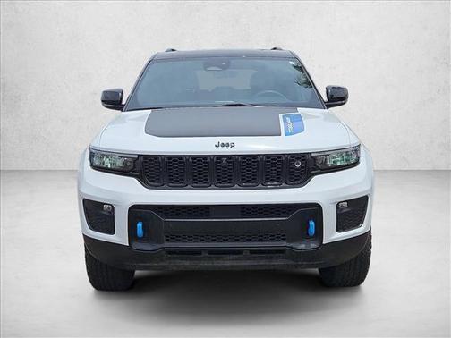 Bright White Clearcoat 2023 Jeep Grand Cherokee 4xe Trailhawk