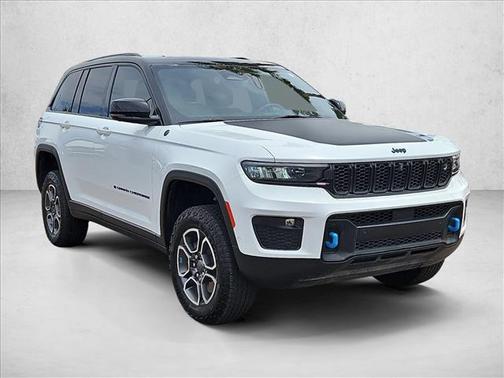 Bright White Clearcoat 2023 Jeep Grand Cherokee 4xe Trailhawk