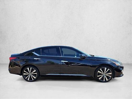 2019 Nissan Altima 2.5 Platinum