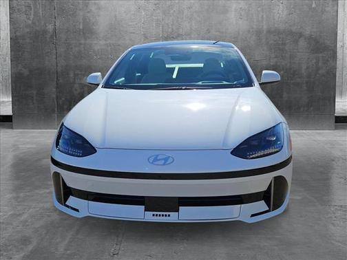2025 Hyundai IONIQ 6 Limited