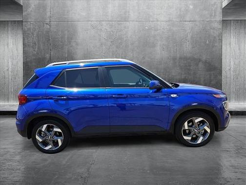 2024 Hyundai VENUE Limited