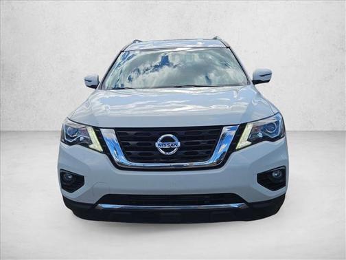 2019 Nissan Pathfinder SL